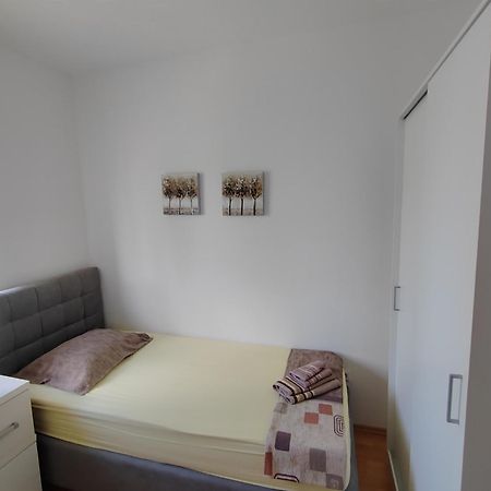 Belvedere Medulin Bagian luar foto