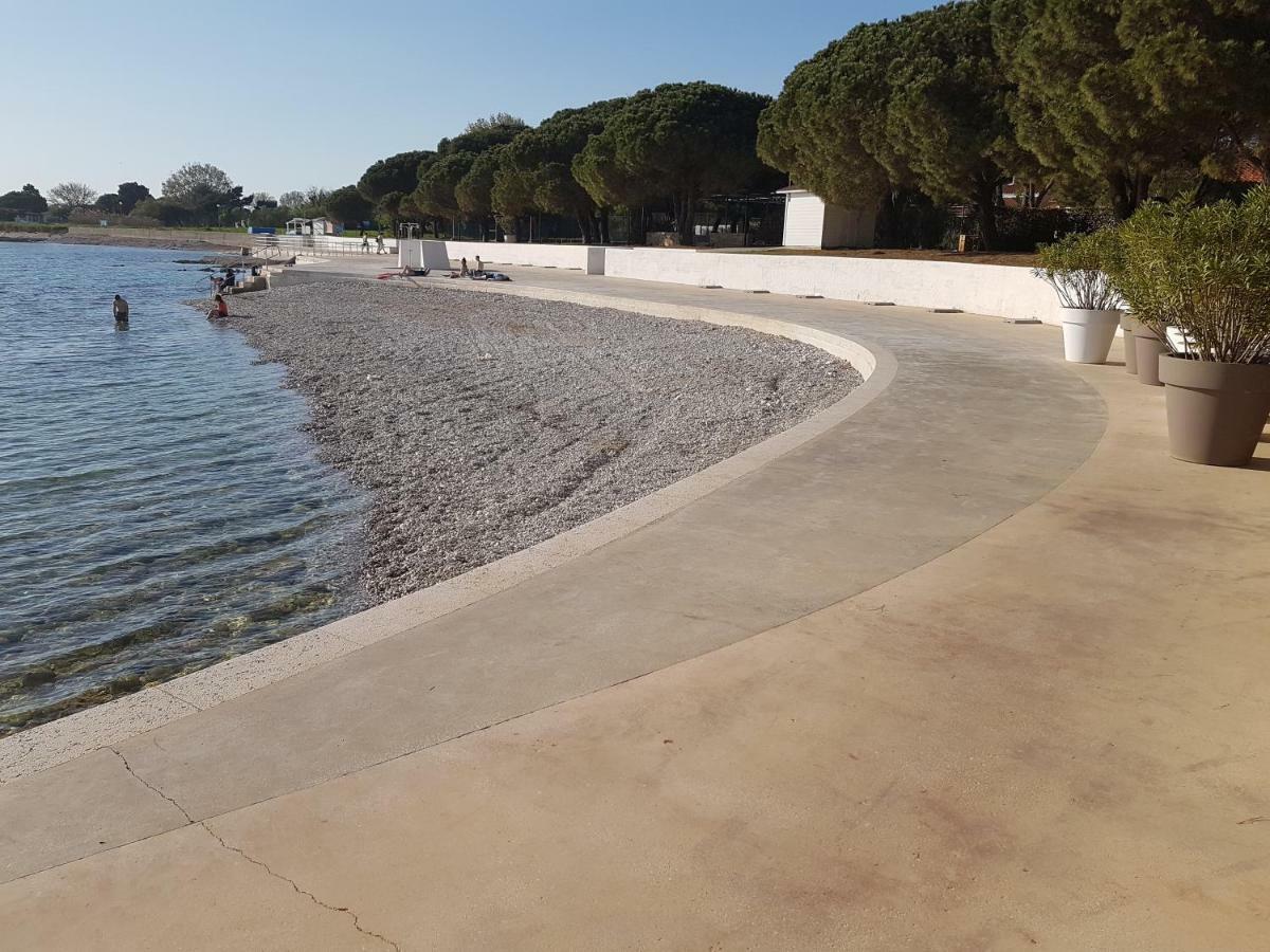 Belvedere Medulin Bagian luar foto